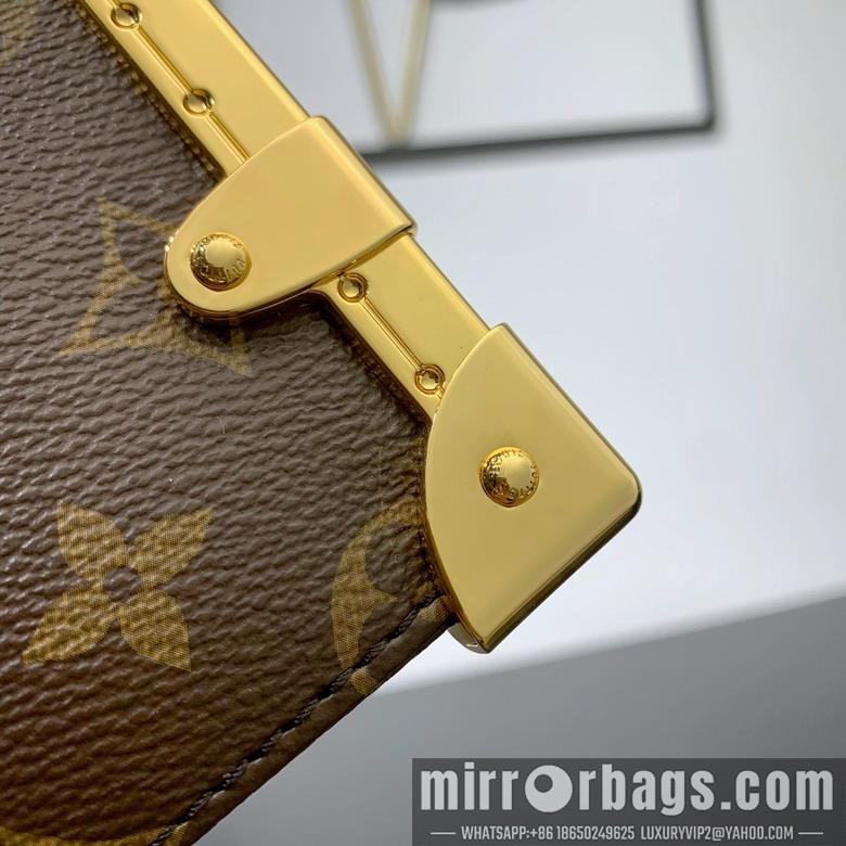 LV Replica Bags Trunk M12075 38x23x1cm gf