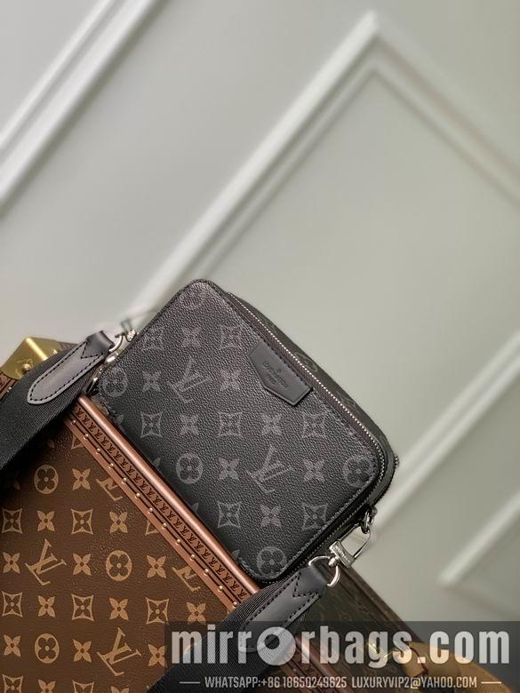 LV Replica Bags Alpha Wearable M81260 18.5x11x6.5cm gf