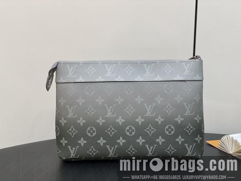 LV Replica Bags Voyage M11545 21x32x8cm gf