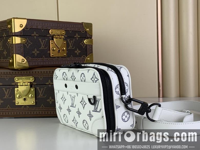 LV Replica Bags Alpha M83383 11x18.5x6.5cm gf