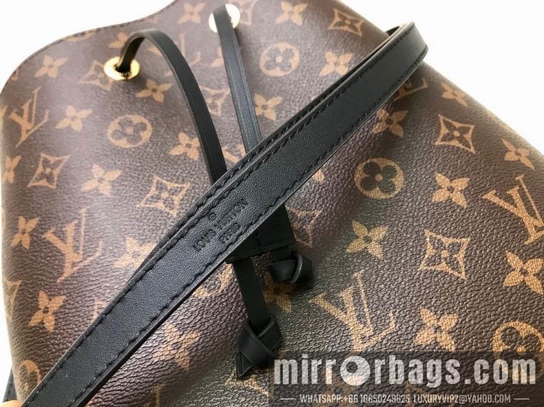 LV Replica Bags Gaston M44020 26x26x17.5 cm gf