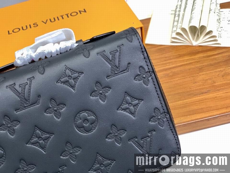 LV Replica Bags BLM41503 22x13