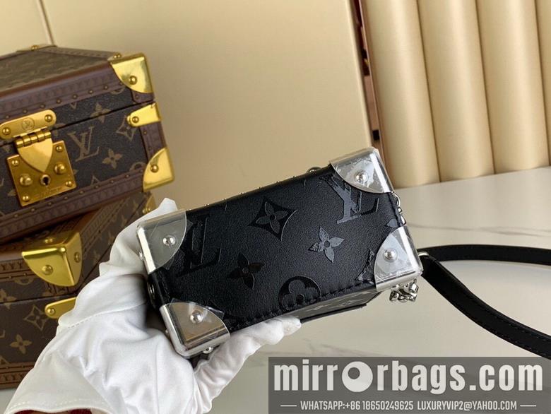 LV Replica Bags Camera Box M11269 12.5x17x7cm gf