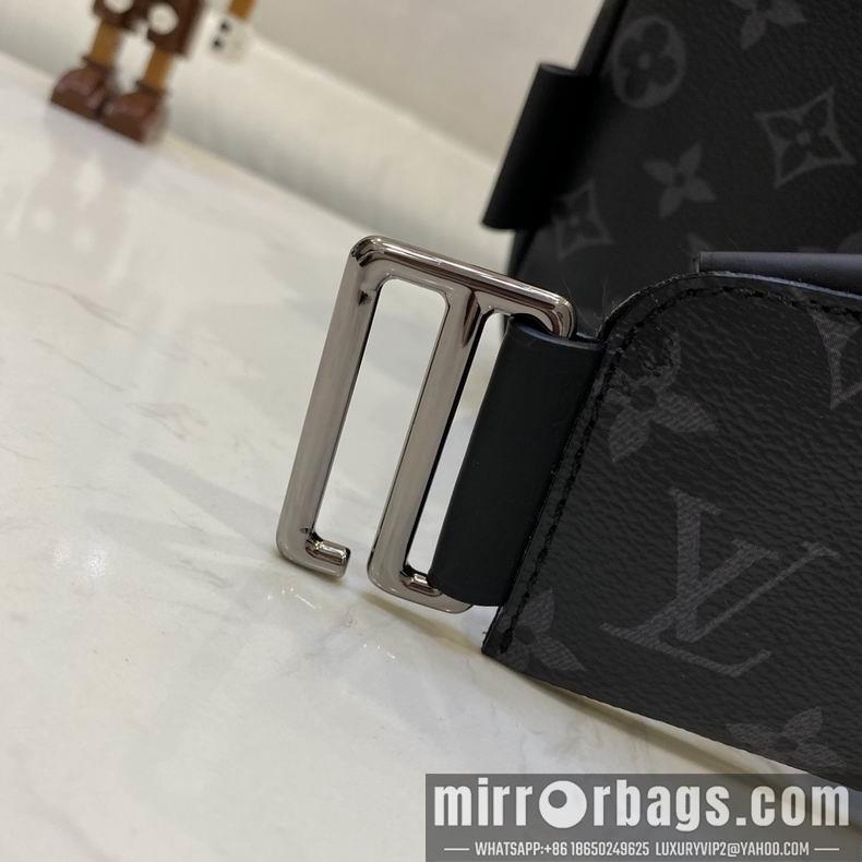 LV Replica Bags Explorer M42906 28x18x5 cm gf