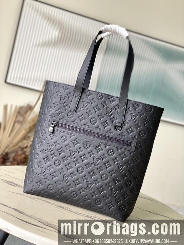 LV Replica Bags Excursion M24777 33x37x13cm gf