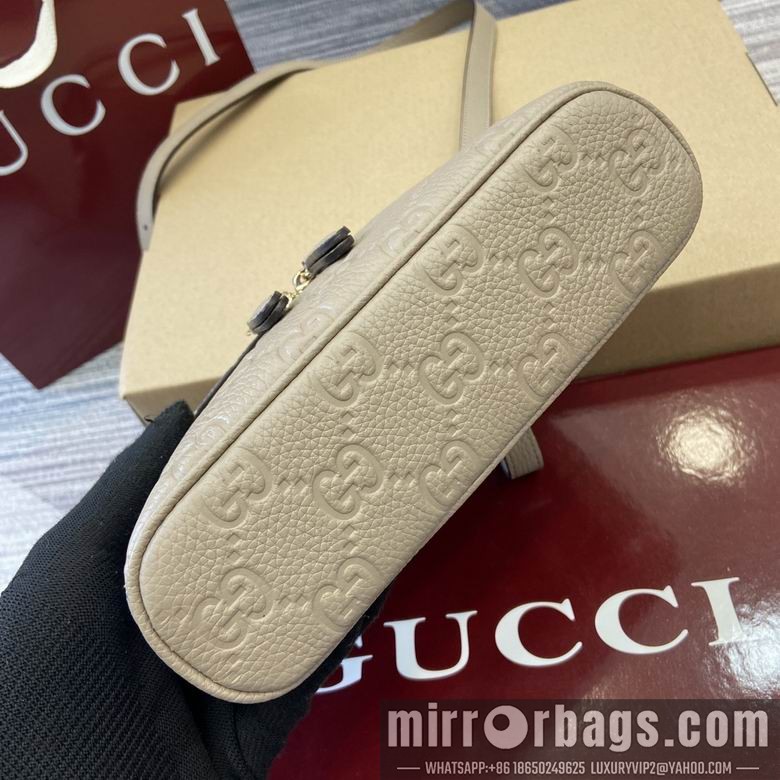 Gucci Replica Bags Emblem 815949 20X12X5cm MP 2colour