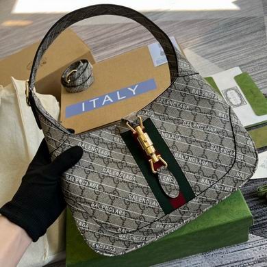 Gucci Replica Bags 636706 28X19X4.5cm MP