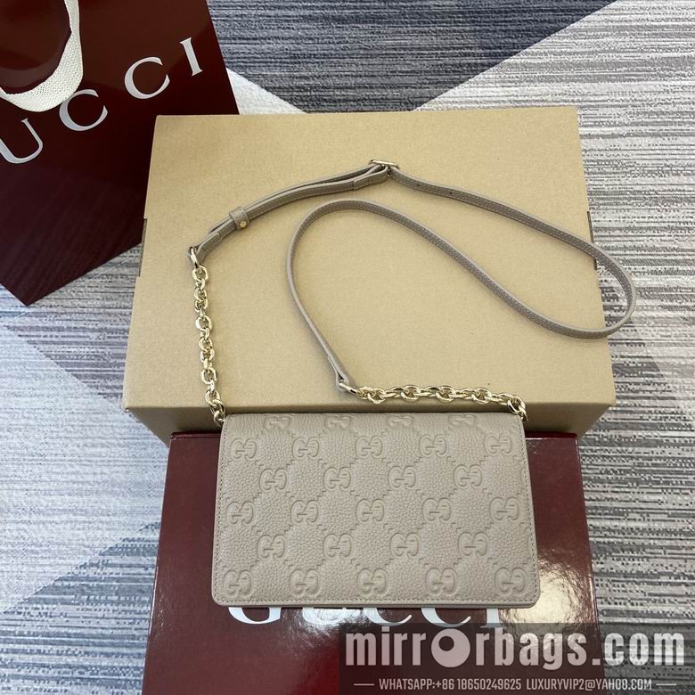 Gucci Replica Bags Emblem 818705 20X12.5X4cm MP 2colour