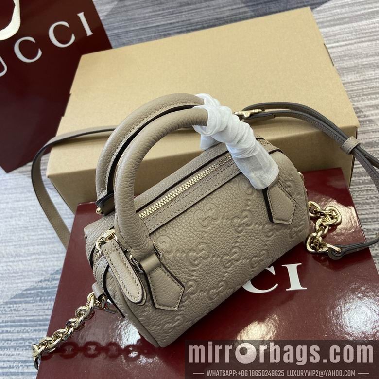 Gucci Replica Bags Emblem 815256 16.5X10X8cm MP