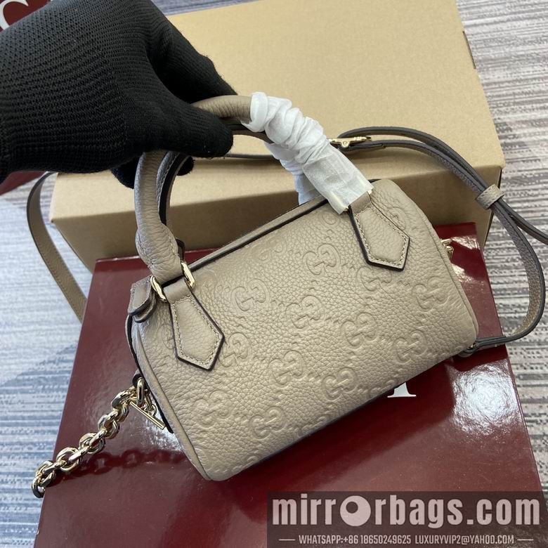 Gucci Replica Bags Emblem 815256 16.5X10X8cm MP