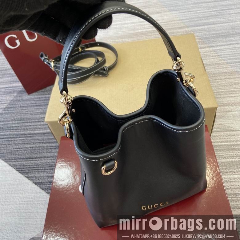 Gucci Replica Bags 815118 19X18X11cm MP