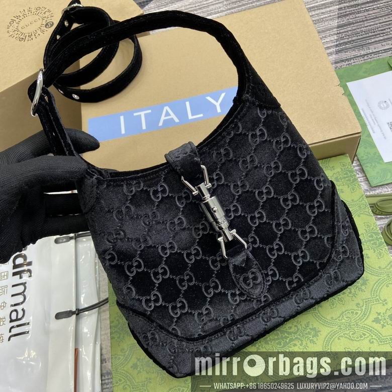 Gucci Replica Bags 764303 19X22X5cm MP