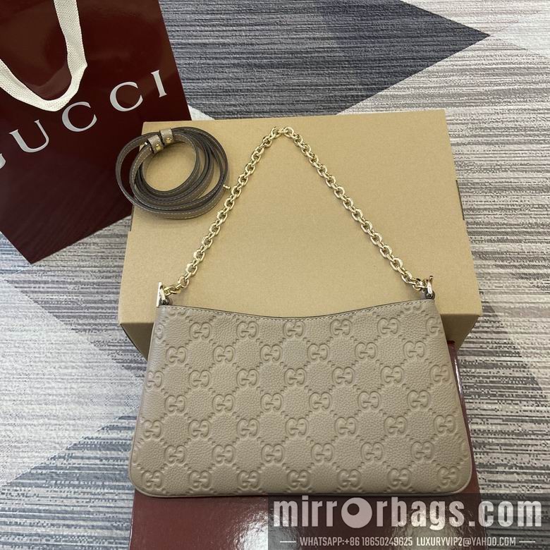 Gucci Replica Bags Emblem 815277 29.5X16X2cm MP 2colour