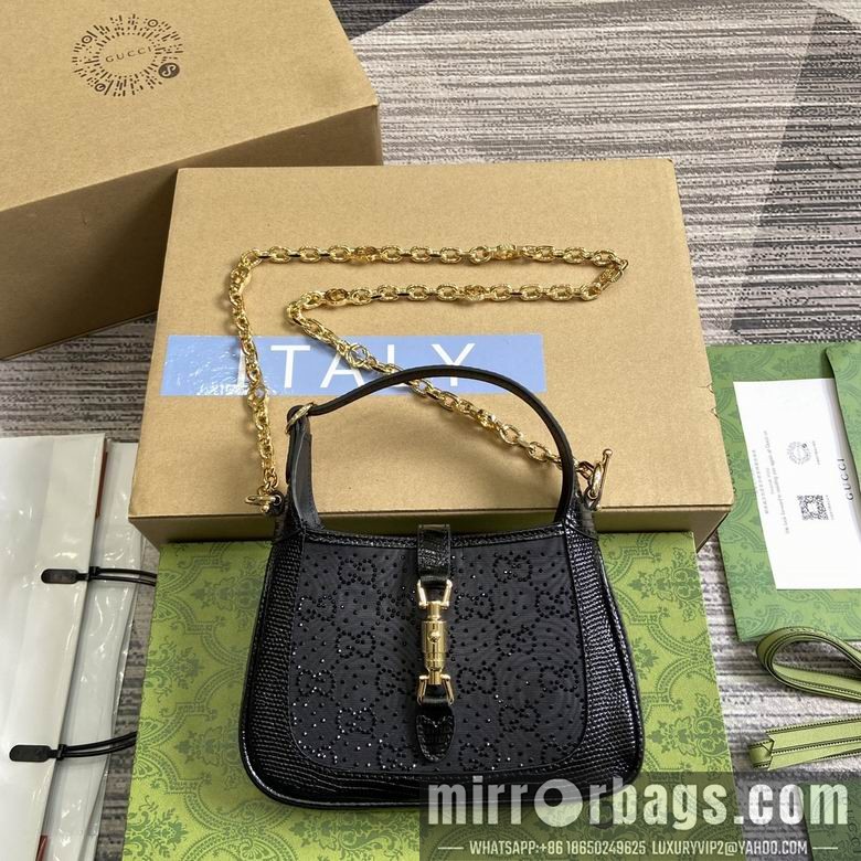 Gucci Replica Bags 675799 13X19X3cm MP