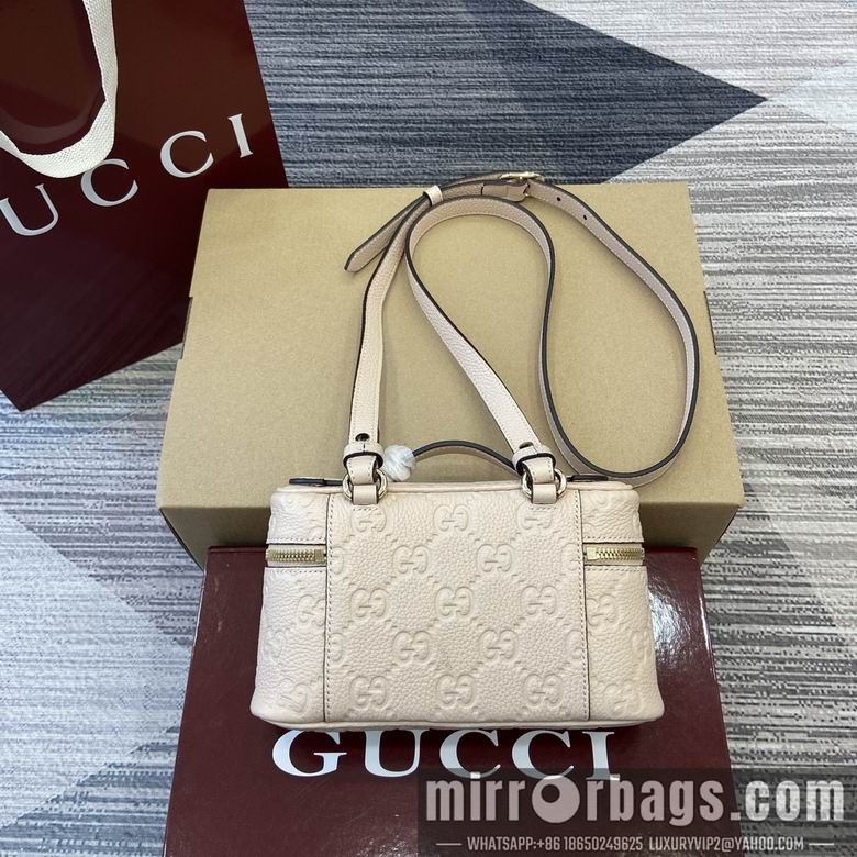 Gucci Replica Bags Emblem 815949 20X12X5cm MP 2colour