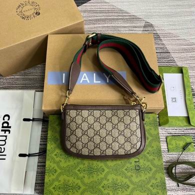 Gucci Replica Bags 724599 20X13X2.5cm MP