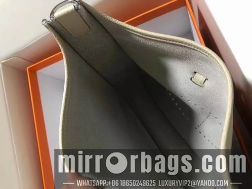 Hermes Replica Bags Evelyne 28x30x9cm am 02