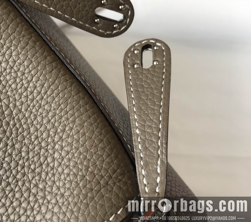 Hermes Replica Bags Mini Lindy 19cm am 01