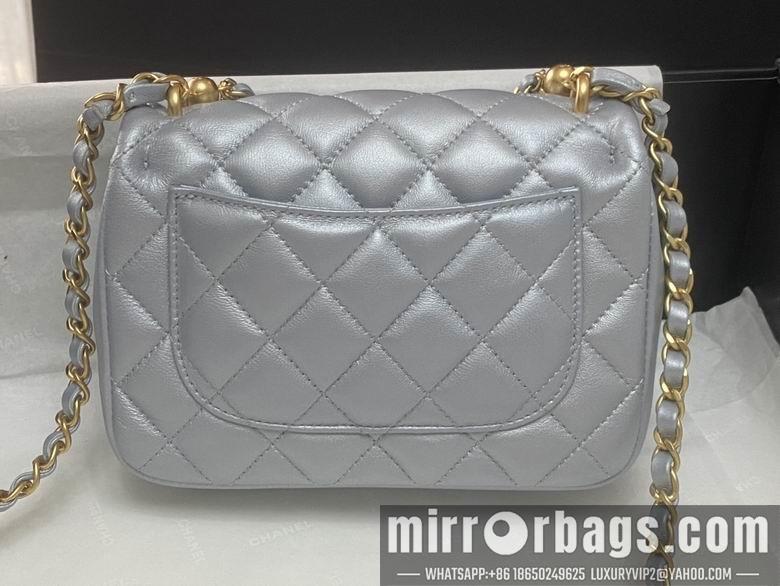 Chanel Replica Bags 4384 14.5X19.5X7.5cm 4385 12.5X17X5cm BL