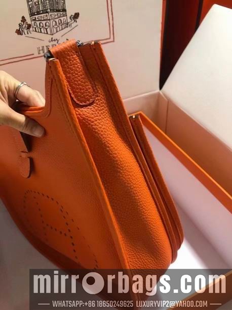 Hermes Replica Bags Evelyne 28x30x9cm am 02