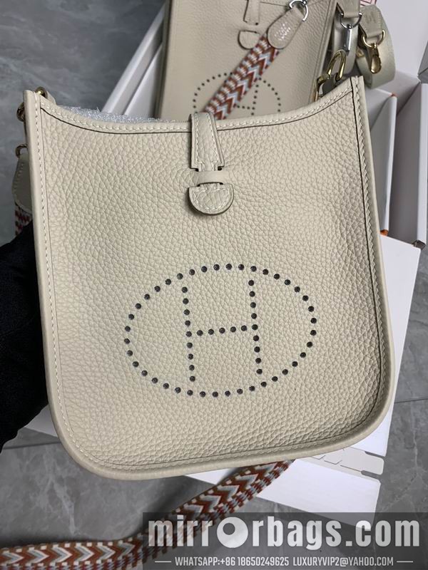 Hermes Replica Bags Evelyne mini Togo am 01