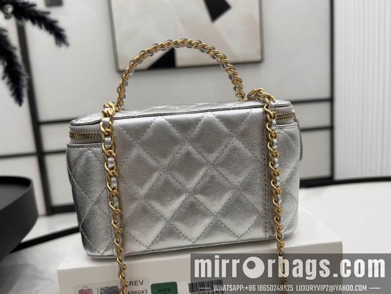 Chanel Replica Bags A96043 17cm BL