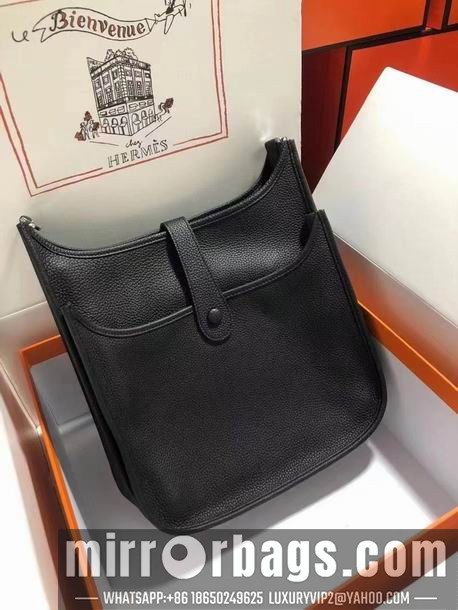 Hermes Replica Bags Evelyne 28x30x9cm am 02