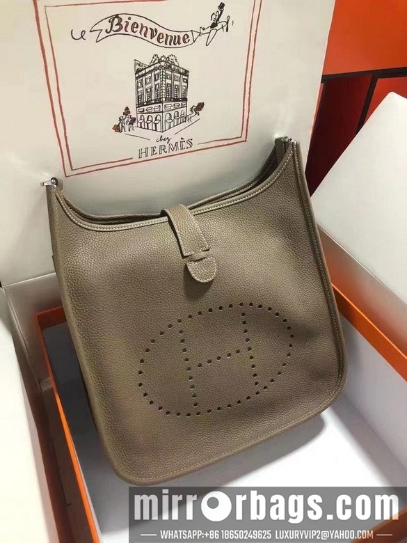 Hermes Replica Bags Herme Evelyne 28x30x9cm 080505 AM-6