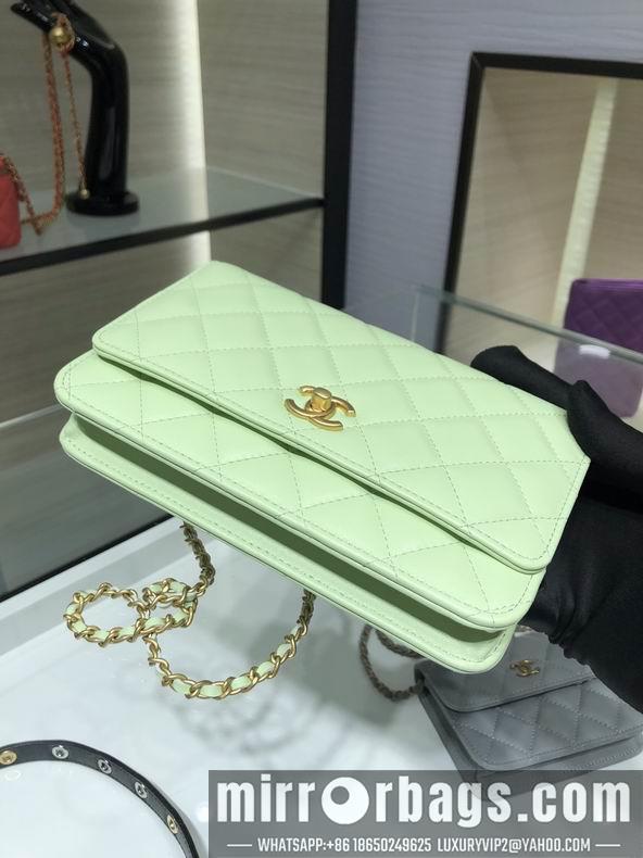 Chanel Replica Bags AP1450 Y8680 19CM al02