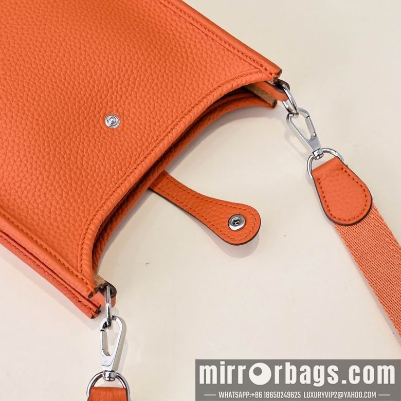 Hermes Replica Bags 17cm 112107 AM 2