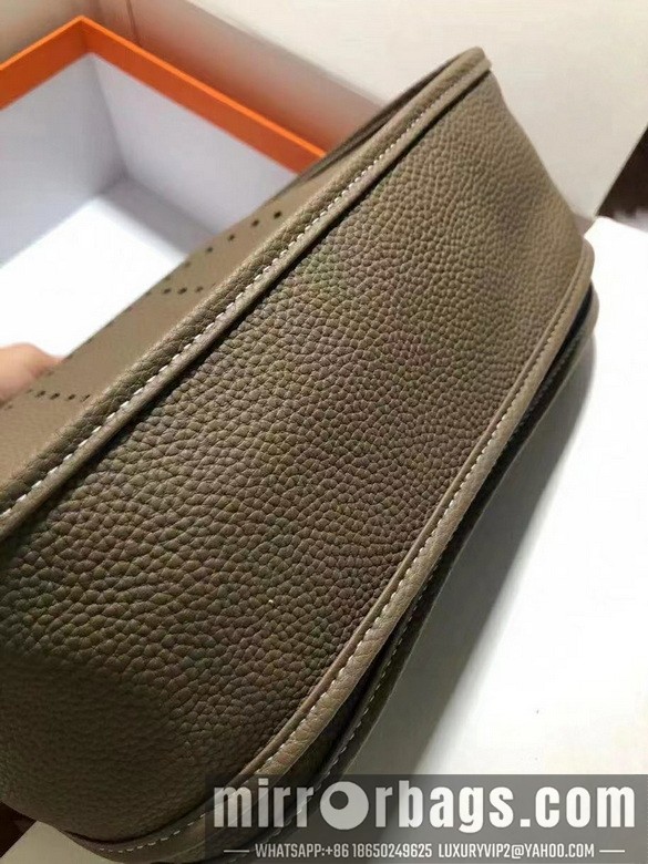 Hermes Replica Bags Herme Evelyne 28x30x9cm 080505 AM-6