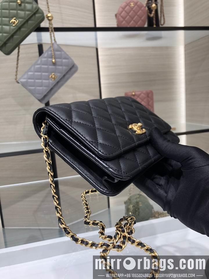 Chanel Replica Bags AP1450 Y8680 19CM al06