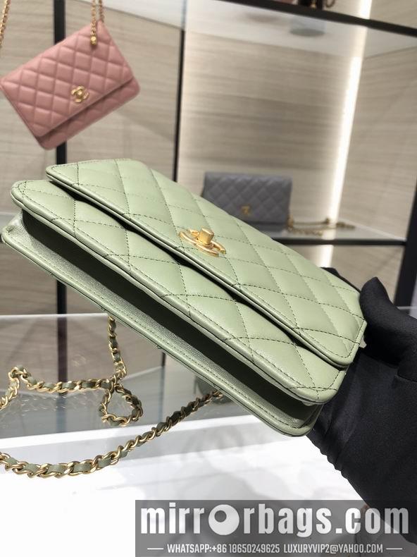 Chanel Replica Bags AP1450 Y8680 19CM al04