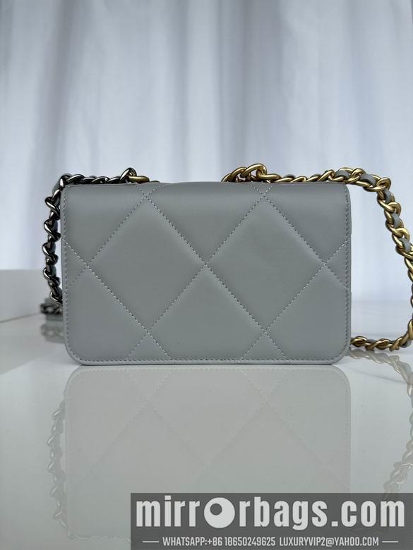 Chanel Replica Bags 0957 19X11.5X7cm BL 4