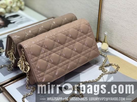 Dior Replica Bags Dior D6602漆皮藤格纹 22x12x3cm wz