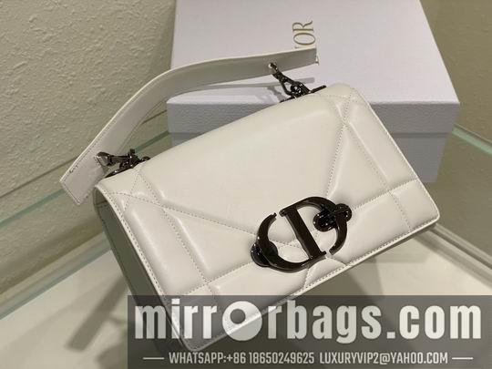 Dior Replica Bags Dior Montaigne 25x15x8cm wo2色