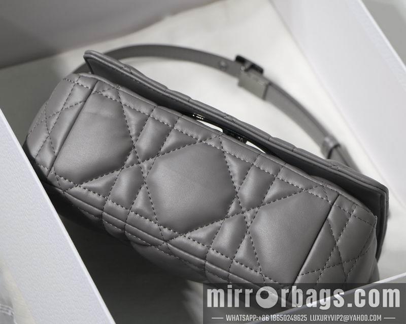 Dior Replica Bags DIOR S8016 S20x12x7cm yz