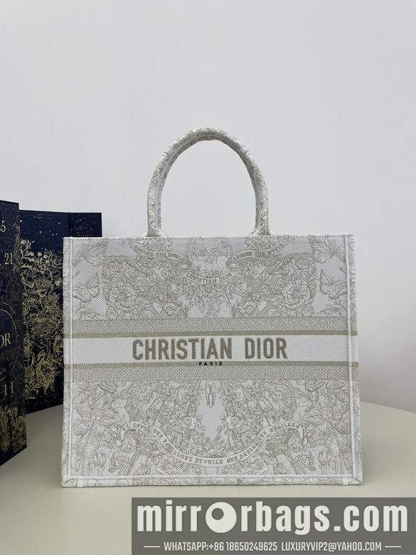 Dior Replica Bags 8001 42X35X18cm YG 3colour