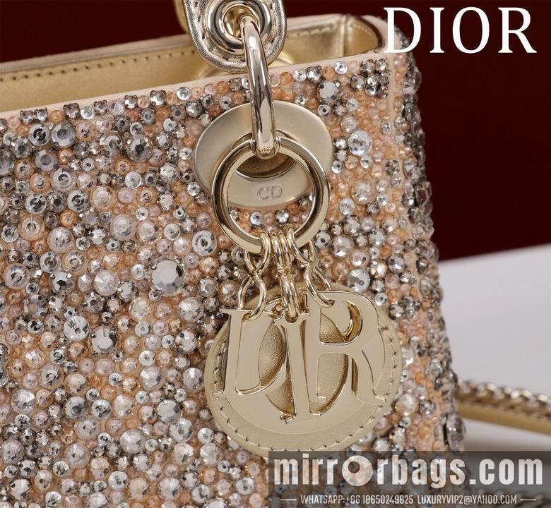 Dior Replica Bags M0505841 17X15X7cm BG