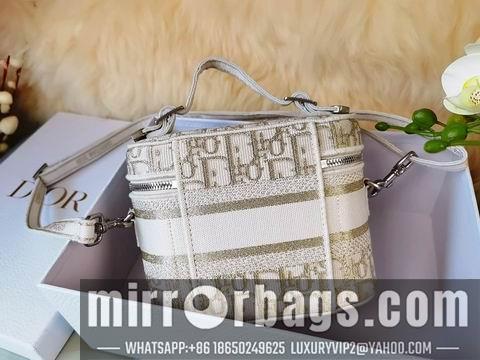 Dior Replica Bags Dior Travel Vanity18.5x13.5x10.5cm  yz