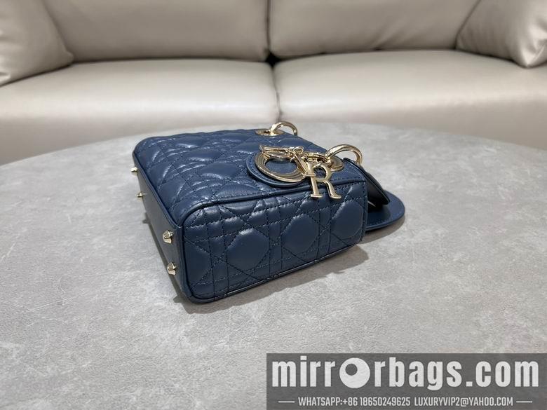 Dior Replica Bags 17X7X15cm 120402