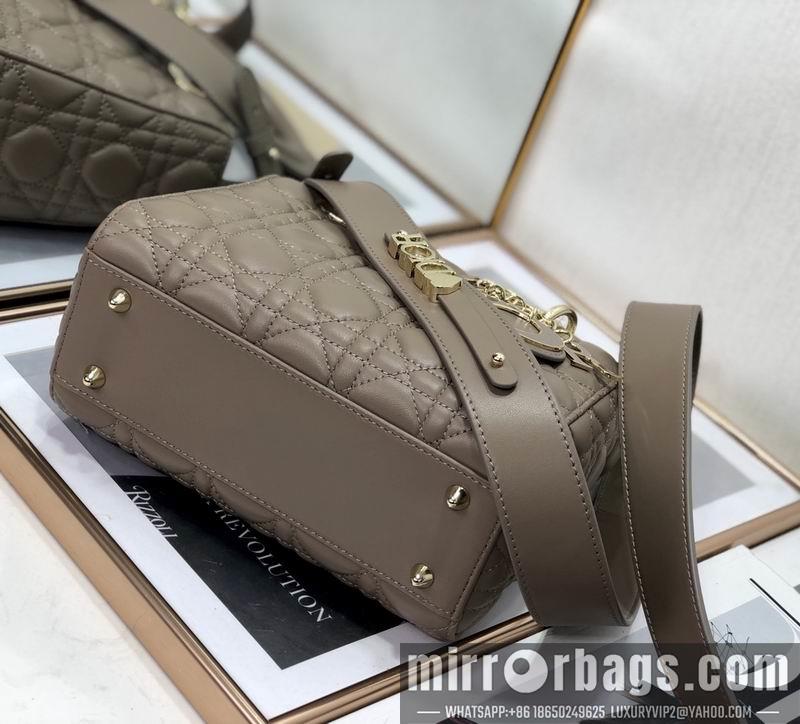 Dior Replica Bags DIOR 2241 20cm yz3