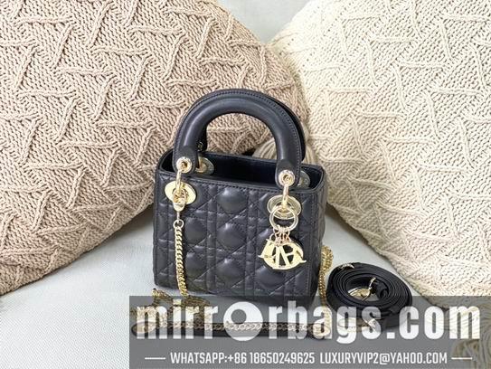 Dior Replica Bags Dior Lady M673 mini17x15x7cm wo