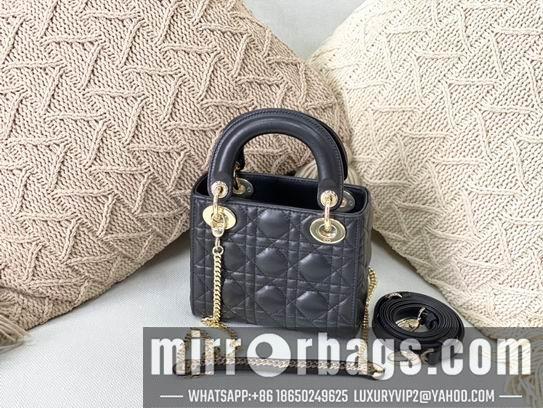 Dior Replica Bags Dior Lady M673 mini17x15x7cm wo