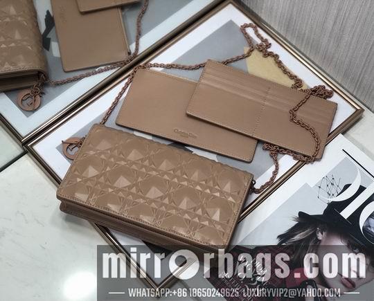 Dior Replica Bags Dior D6702钻石压纹 22x12x3cm wz