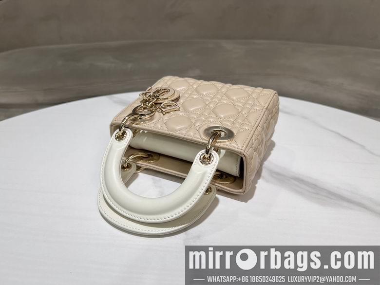 Dior Replica Bags M0505 17X15X7cm YG 3colour