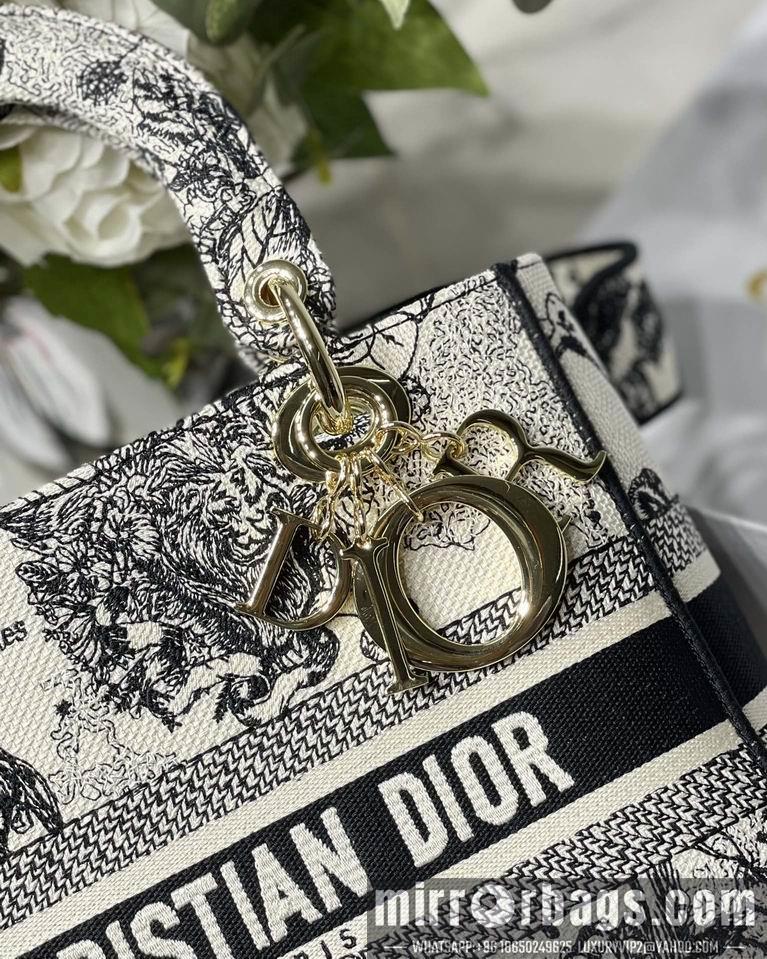 Dior Replica Bags Dior Lady M8002 24x20x11cm yz