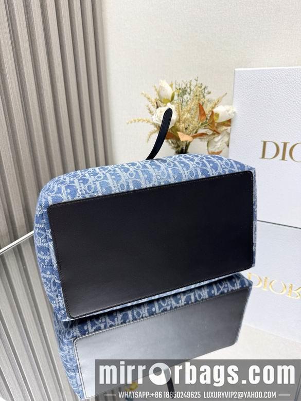 Dior Replica Bags 2821 28.5X21.5X17cm