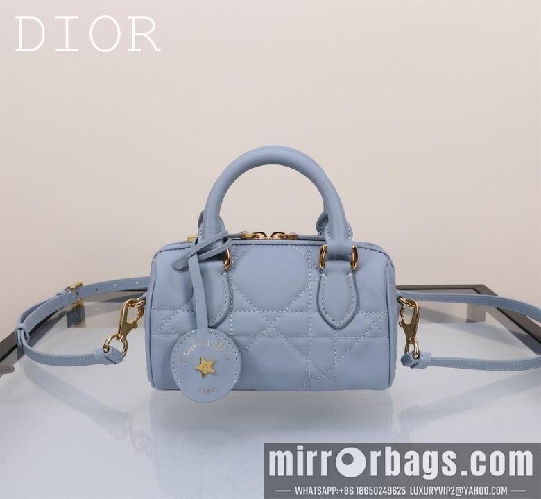 Dior Replica Bags 1363 16.5X10X8cm