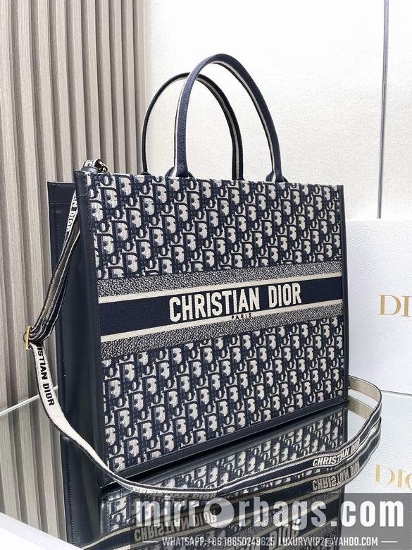 Dior Replica Bags 42X35X18.5cm 040303